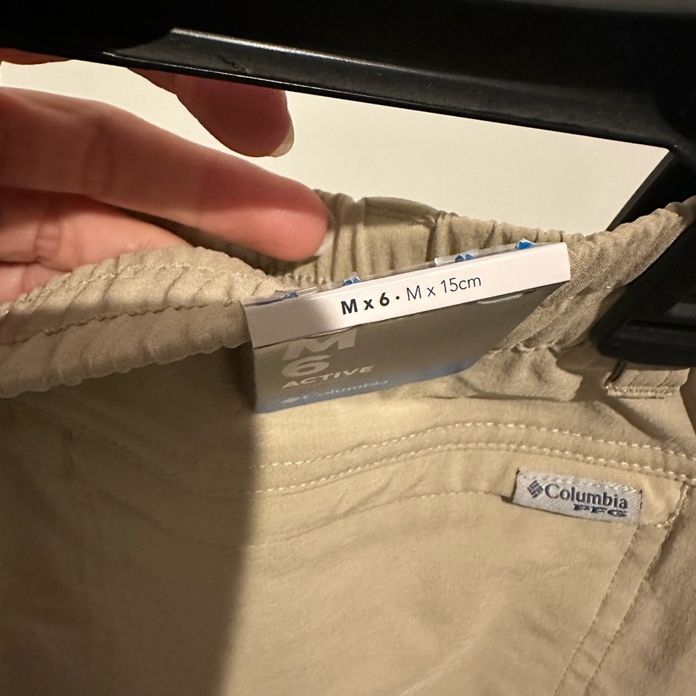 NWT Columbia Men's Khaki Flat Front Shorts - Picture 8 of 8